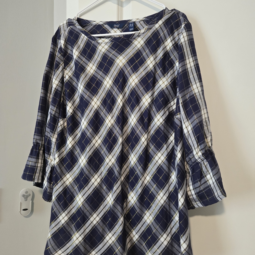 Denim&Co Navy and White Checkered Blouse